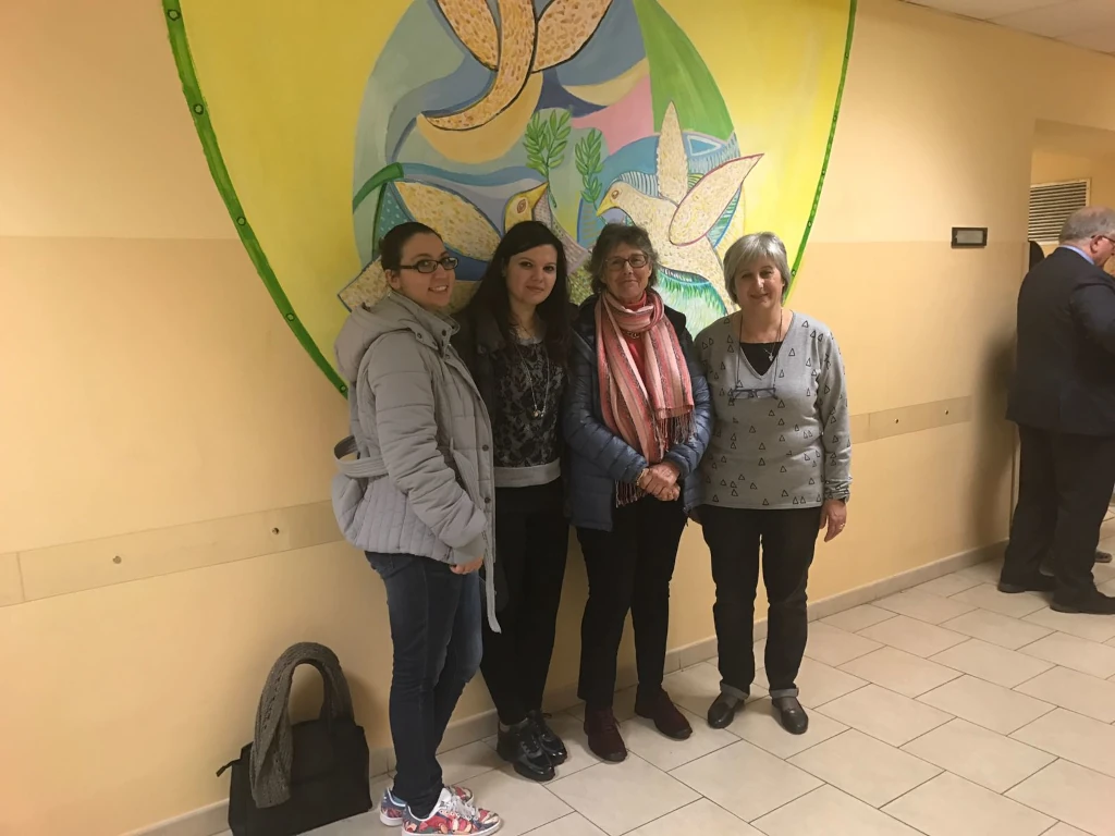 Ancora un gruppo di volontarie con Serena